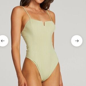 saltwater LUXE ESSENTIAL TANK BODYSUIT lime green size medium NWT